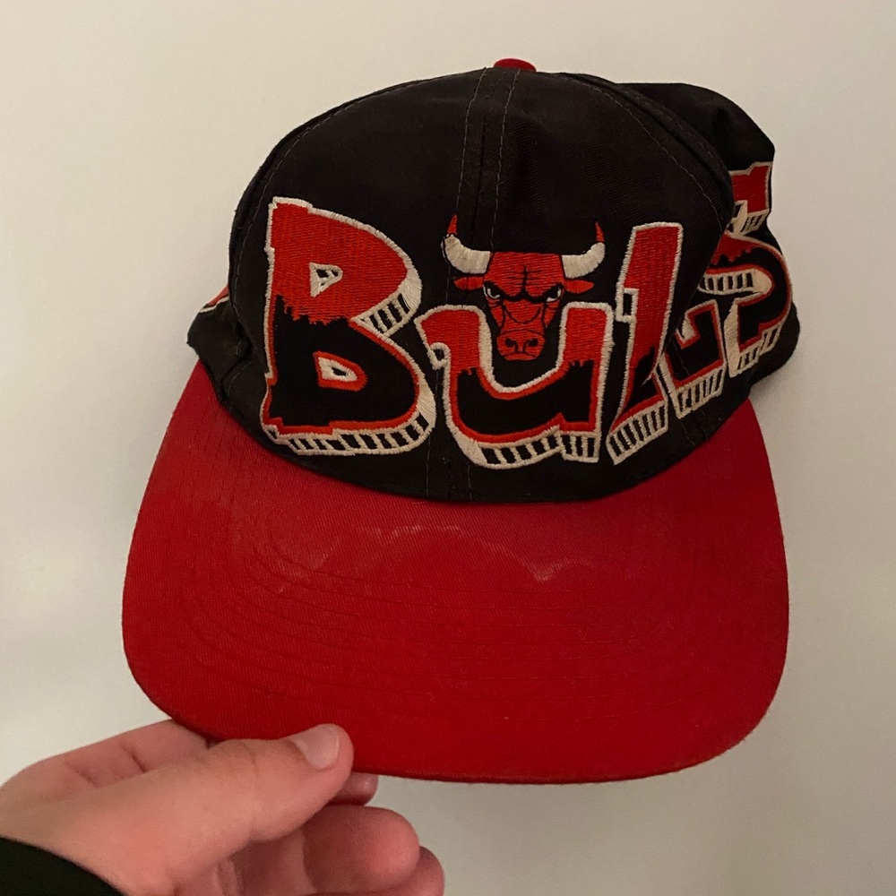 Vintage Chicago bull hat